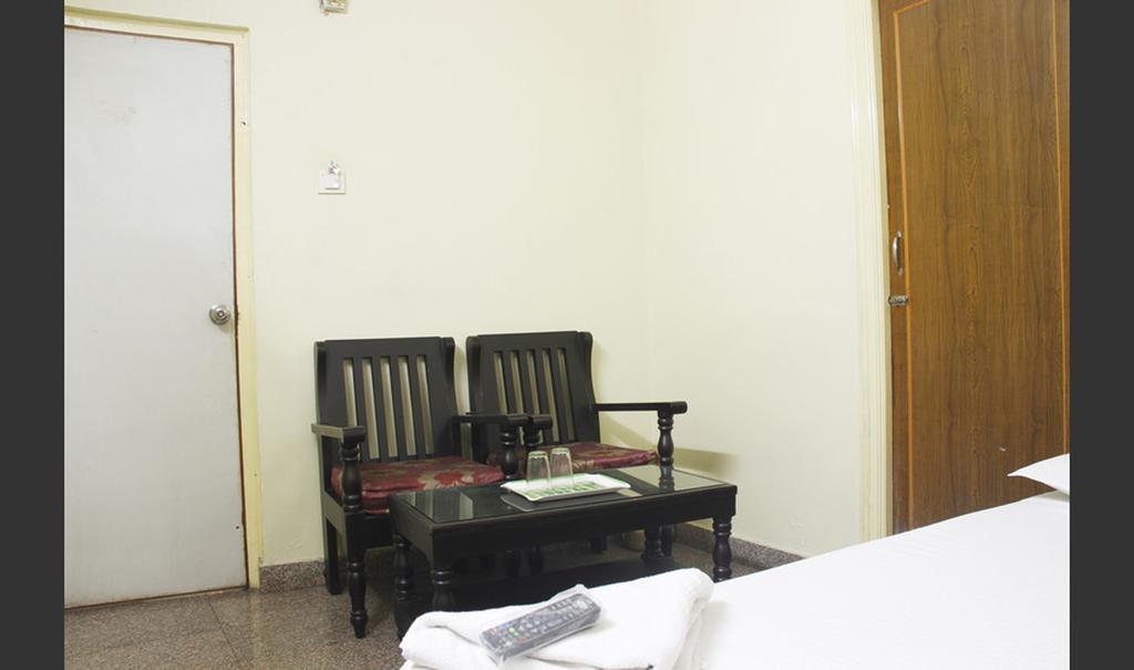 Hotel Vijayabhanu Visakhapatnam Zewnętrze zdjęcie